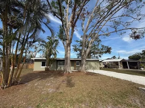 4007 Asbury Pl, Sarasota, FL 34233