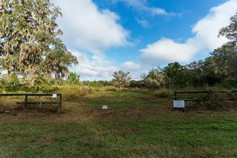 Eso NW 115th Avenue, Reddick, FL 32686
