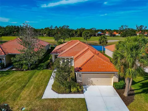 616 Misty Pond Ct, Bradenton, FL 34212