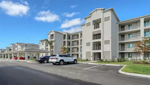12140 Wellen Golf St #404, Venice, FL 34293