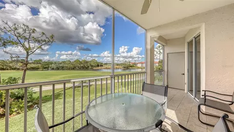 9610 Club South Cir #4204, Sarasota, FL 34238