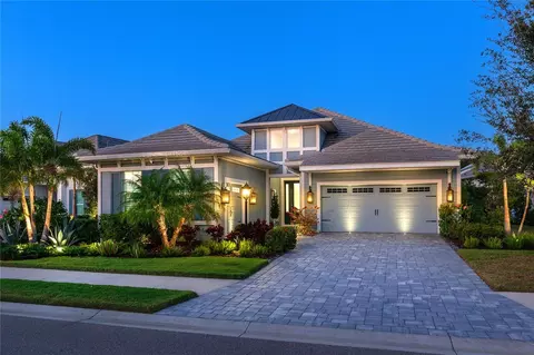 15407 Castle Park Ter, Lakewood Ranch, FL 34202