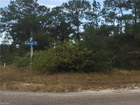 2800 8th St SW, Lehigh Acres, FL 33976
