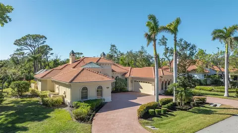 855 Macewen Dr, Osprey, FL 34229