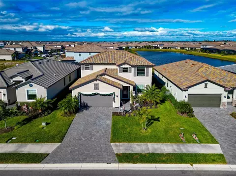 15511 Islandwalk Ave, Bradenton, FL 34211