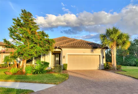 5617 Piccolo St, Nokomis, FL 34275