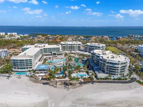 1561 Gulf Of Mexico Dr #501, Longboat Key, FL 34228