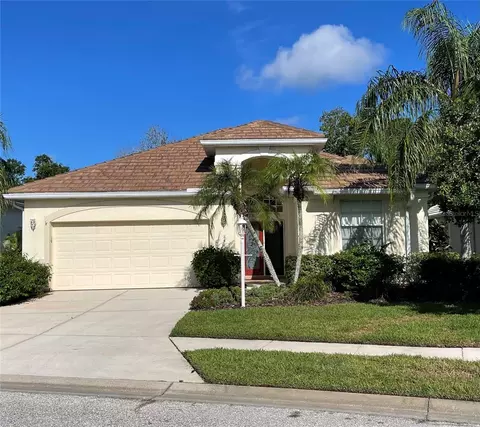 8412 Whispering Woods Ct, Lakewood Ranch, FL 34202