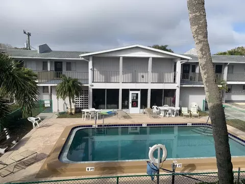 3101 Bee Ridge Rd #215, Sarasota, FL 34239