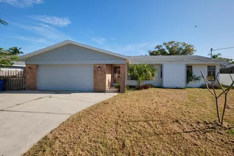 1374 Harbor View Dr, North Fort Myers, FL 33917