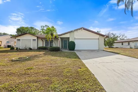 484 Saturn Ave, Sarasota, FL 34243