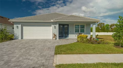 5252 Willow Lake Ct, Sarasota, FL 34233