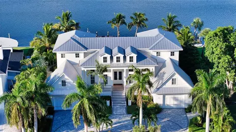 178 N Washington Dr, Sarasota, FL 34236