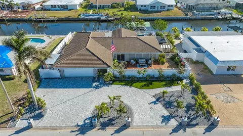 4527 Bimini Dr, Bradenton, FL 34210 photo 1