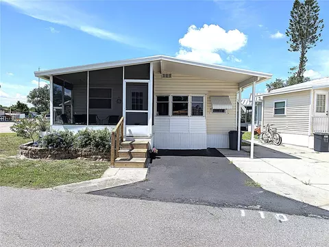 3275 26th Ave E #110, Bradenton, FL 34208