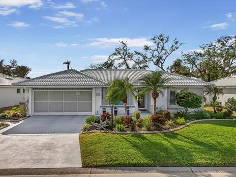 3997 Lakewood Ave, Bradenton, FL 34208
