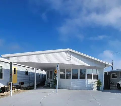 1811 Minnesota Ave, Bradenton, FL 34207