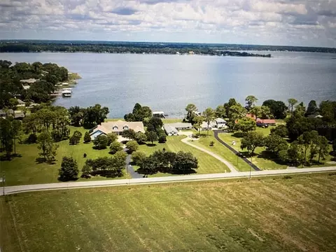3406 Lake Diane Rd, Tavares, FL 32778