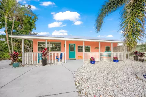 229 Shore T Rd, Nokomis, FL 34275