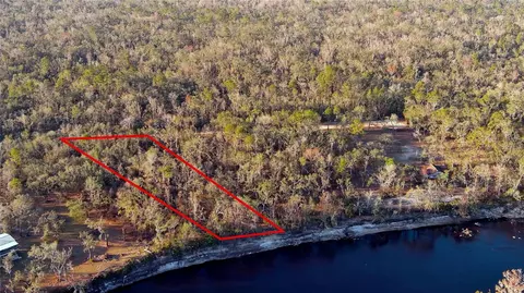 209 Th Dr, Live Oak, FL 32060