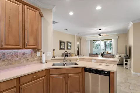 Kitchen - 3439 101st Ave E, Parrish, FL 34219 photo 3 of 4