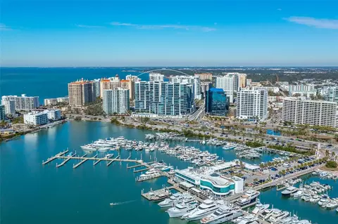 1155 N Gulfstream Ave #1406, Sarasota, FL 34236
