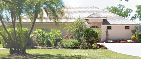 5470 Golf Pointe Dr, Sarasota, FL 34243