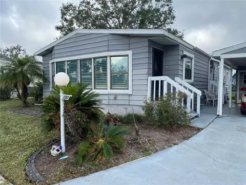 100 Meadow Cir, Ellenton, FL 34222