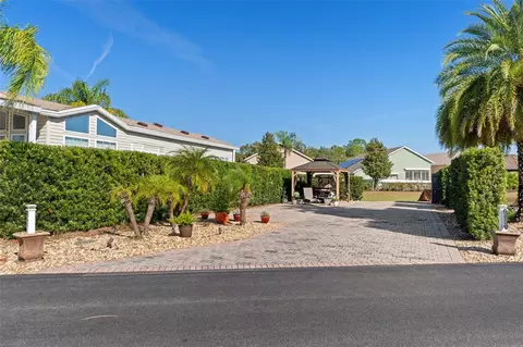 16724 Sunshine Ave #97, Clermont, FL 34714