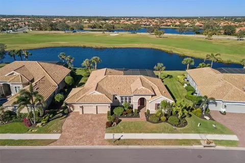 122 Martellago Dr, North Venice, FL 34275