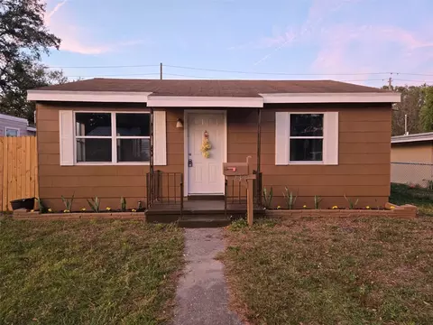 739 52nd Ave N, Saint Petersburg, FL 33703