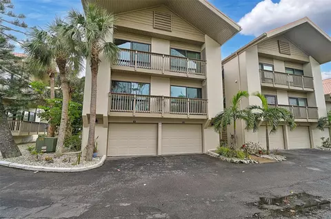 1137 Lake House Cir #C215, Sarasota, FL 34242