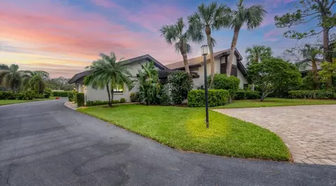 3102 Windrush Bourne #4, Sarasota, FL 34235