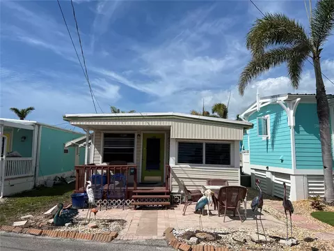 2601 Gulf Dr N #B16, Bradenton Beach, FL 34217