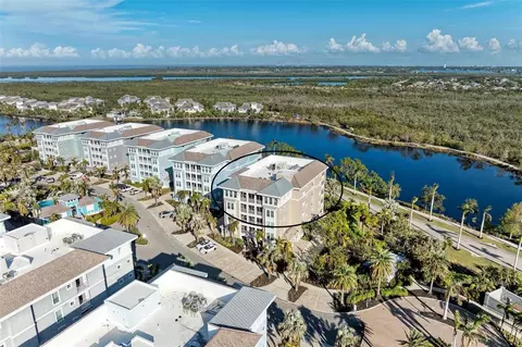 395 Aruba Cir #302, Bradenton, FL 34209