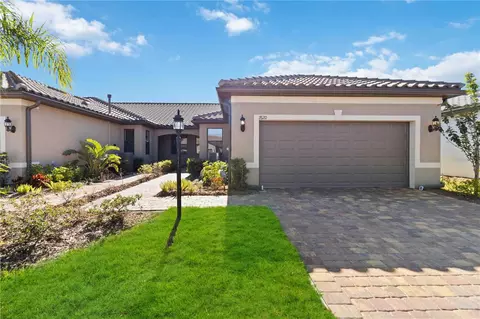 7620 Summerland Cv, Bradenton, FL 34202