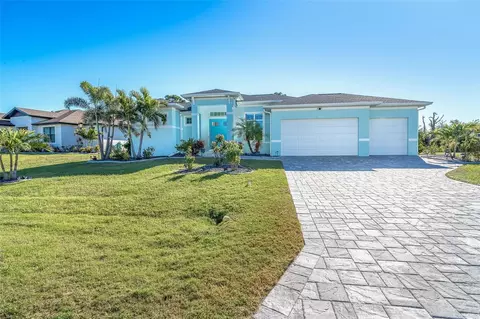 144 Tournament Rd, Rotonda West, FL 33947
