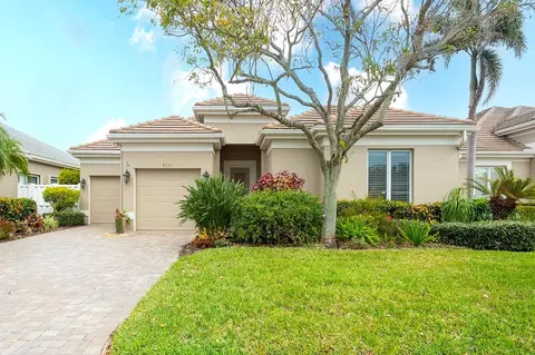 8739 52nd Ave E, Bradenton, FL 34211