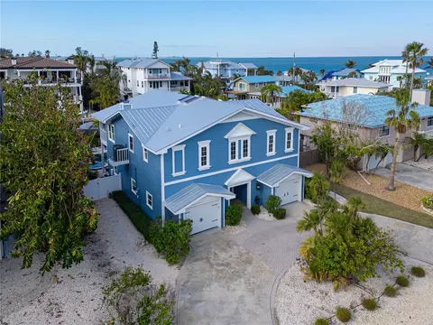 524 Loquat Dr, Anna Maria, FL 34216