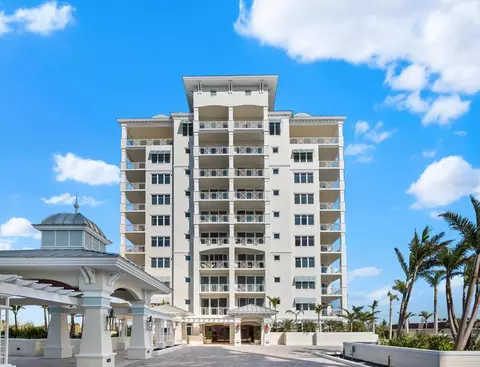 2050 Benjamin Franklin Dr #B304, Sarasota, FL 34236