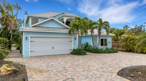 3532 Flamingo Ave, Sarasota, FL 34242