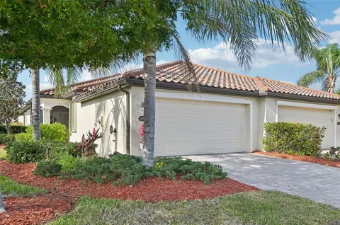 20165 Tesoro Dr, Venice, FL 34293