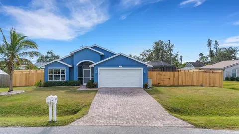 305 Coral Rd, Venice, FL 34293