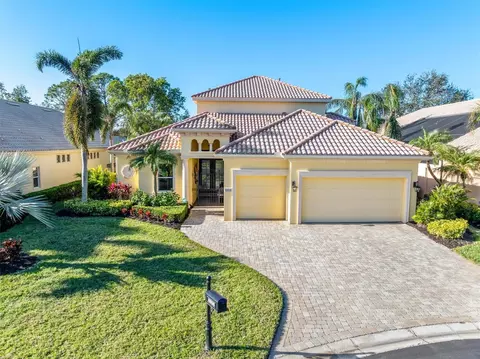 8808 Enclave Ct, Sarasota, FL 34238