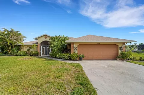 1572 Nimbus Dr, North Port, FL 34287