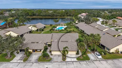 5911 Doral Dr, Sarasota, FL 34243