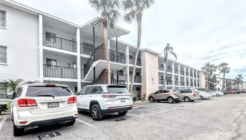 2036 Canal Dr #M33, Bradenton, FL 34207