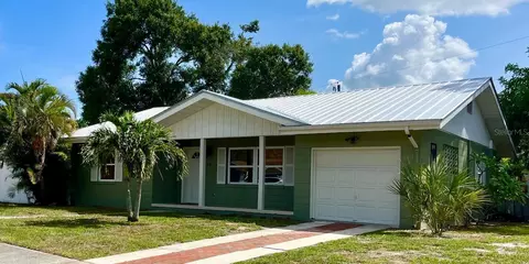 615 49th Street Ct W, Bradenton, FL 34209