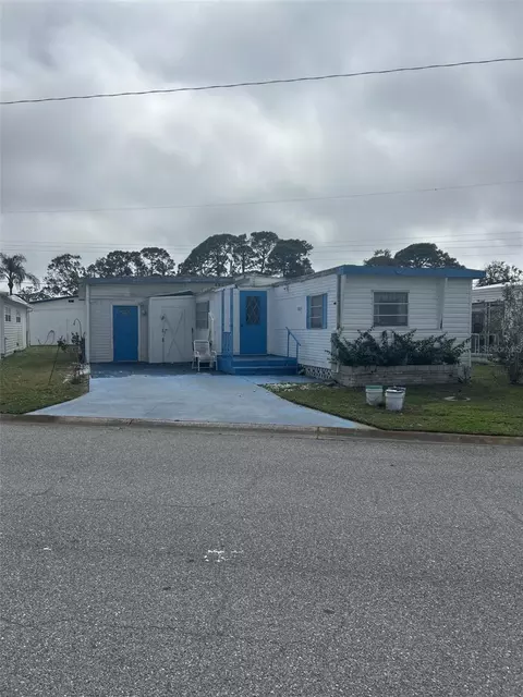 1660 Old Elm St, Sarasota, FL 34234