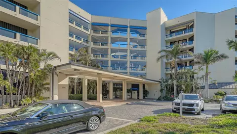 2110 Harbourside Dr #522, Longboat Key, FL 34228